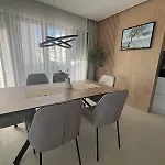 Apartment Pearl Seaview *