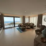 Διαμέρισμα Pearl Seaview *