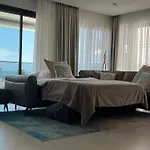 Pearl Seaview Apartment