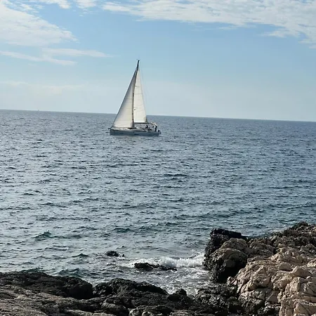 Apartment Pearl Seaview Primosten