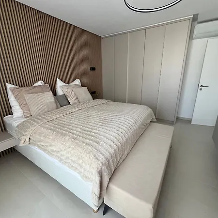 Pearl Seaview Daire *