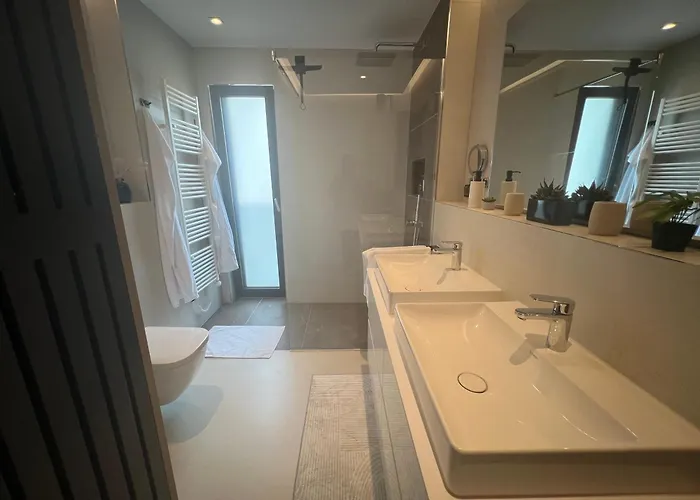 Pearl Seaview * 普利莫顿