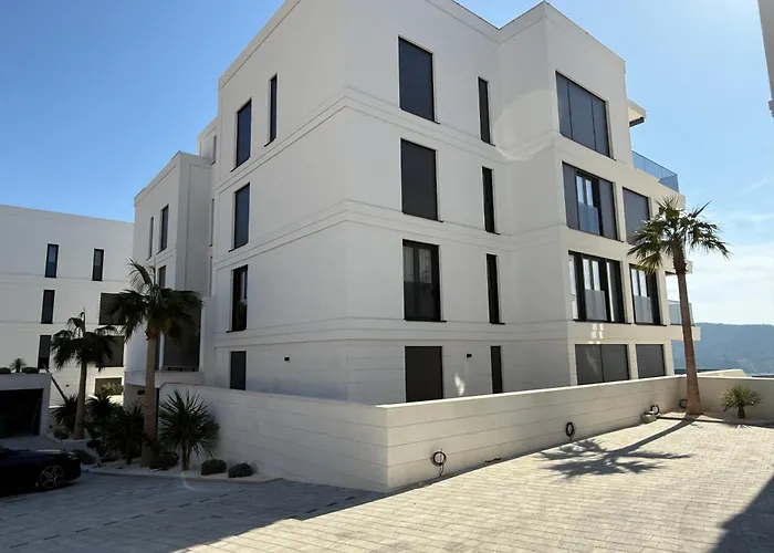 Pearl Seaview Apartamento *